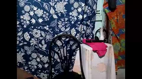 Snapshot of lia_hottie chatting on June 11, 2026, 12:43 am Lia online show from June 11, 2026, 12:43 am