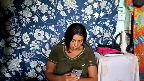 Snapshot of lia_hottie chatting on June 12, 2026, 7:35 pm Lia online show from June 12, 2026, 7:35 pm