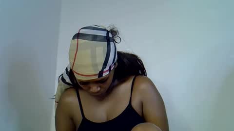 lia online show from November 25, 2025, 4:07 pm