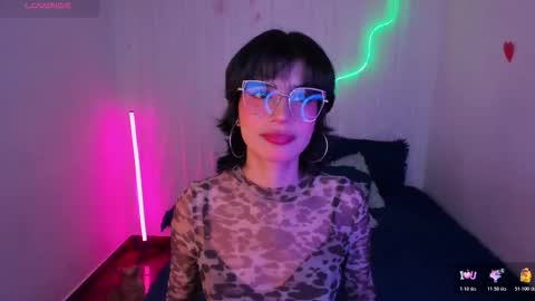 lia_leandro888 online show from March 11, 2026, 10:38 pm