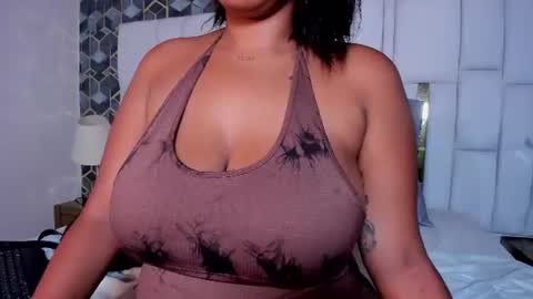 lia_mariana online show from July 20, 2026, 1:24 pm