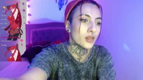 lia spicy   ig online show from November 18, 2025, 3:05 pm