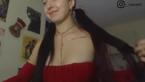 Lia  online show from November 20, 2025, 5:07 am