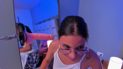 lia_owenss online show from March 17, 2026, 7:17 pm