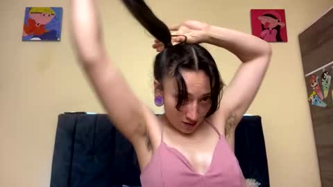 Snapshot of lia_queen610 chatting on March 12, 2026, 11:22 pm Little Queen Lia online show from March 12, 2026, 11:22 pm