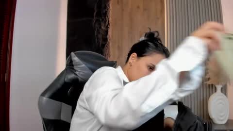 Snapshot of lia_sexx19 chatting on June 2, 2026, 2:24 am Lia online show from June 2, 2026, 2:24 am