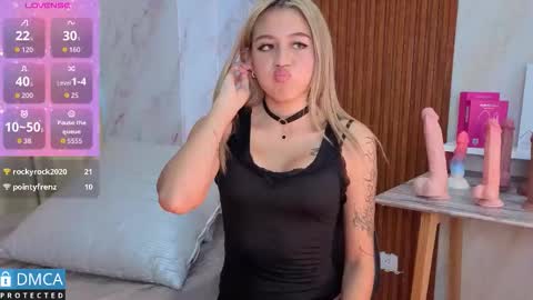 Snapshot of lia_summer1 chatting on September 8, 2025, 7:13 pm lia summer1 online show from September 8, 2025, 7:13 pm