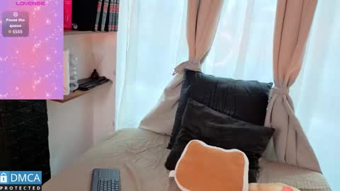 Snapshot of lia_summer1 chatting on November 1, 2025, 7:05 pm lia summer1 online show from November 1, 2025, 7:05 pm