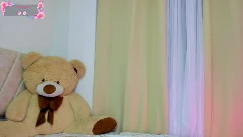 Lia Sweetty online show from April 23, 2026, 10:45 pm