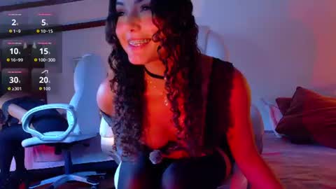 Snapshot of lia_tinez chatting on July 27, 2026, 9:44 pm Lia online show from July 27, 2026, 9:44 pm