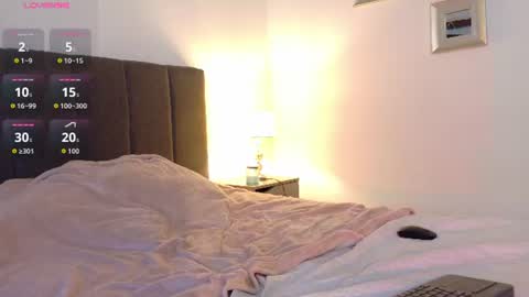Snapshot of lia_tinez chatting on August 3, 2026, 10:24 pm Lia online show from August 3, 2026, 10:24 pm
