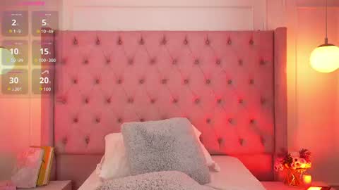 Snapshot of lia_velez_ chatting on July 10, 2026, 9:45 am LIA online show from July 10, 2026, 9:45 am