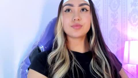 Liaa online show from March 3, 2026, 4:29 am