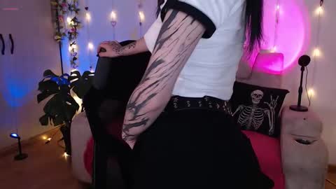 Snapshot of liaa_rodriguezz chatting on March 11, 2026, 11:22 pm Liaa online show from March 11, 2026, 11:22 pm