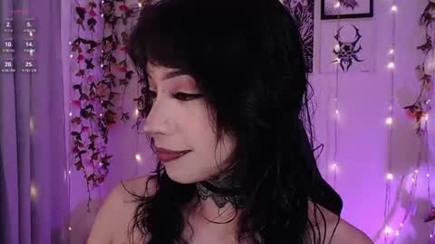 Snapshot of liaa_rodriguezz chatting on June 25, 2026, 12:21 am Liaa online show from June 25, 2026, 12:21 am