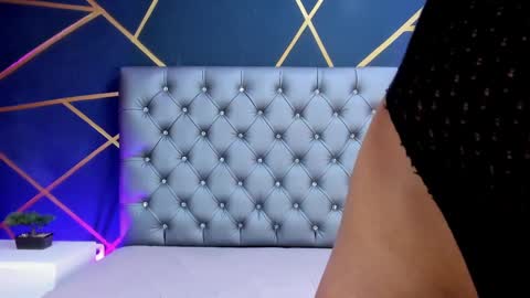 Lia online show from October 2, 2025, 7:21 pm