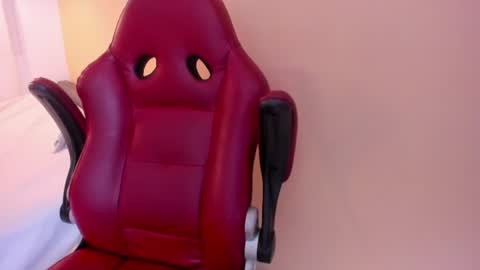 Snapshot of liabell_ chatting on July 28, 2026, 6:20 pm Lia Bell online show from July 28, 2026, 6:20 pm