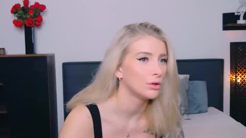 Snapshot of liabeninix chatting on February 24, 2026, 1:31 pm Lia online show from February 24, 2026, 1:31 pm