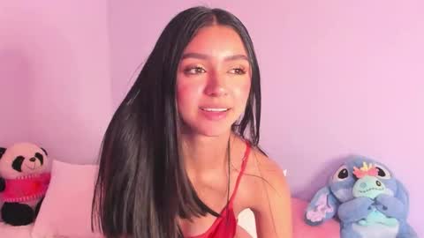 Snapshot of liabunny_ chatting on December 13, 2025, 7:53 pm Lia 3 online show from December 13, 2025, 7:53 pm