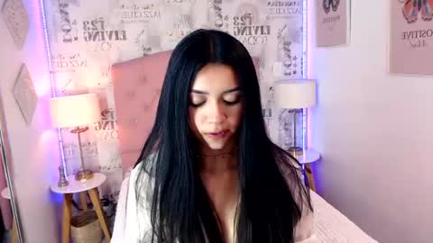 Snapshot of liabunny_ chatting on July 7, 2026, 12:09 pm Lia 3 online show from July 7, 2026, 12:09 pm