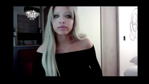 Snapshot of liadivina chatting on August 2, 2026, 3:16 am Lia Divina online show from August 2, 2026, 3:16 am