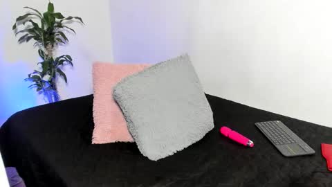 Snapshot of liahferrerr chatting on November 21, 2025, 2:49 pm Liah Ferrer online show from November 21, 2025, 2:49 pm