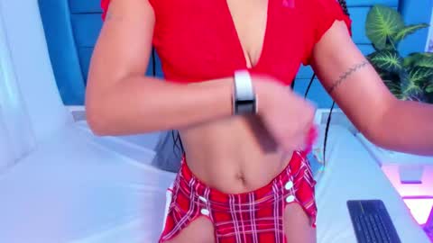 Liah Grey online show from February 25, 2026, 1:21 pm