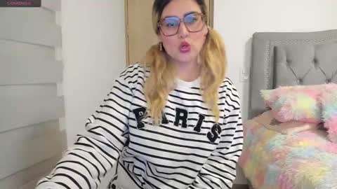 Snapshot of liahkimi chatting on January 15, 2025, 2:27 am Lia online show from January 15, 2025, 2:27 am