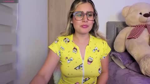 Snapshot of liahkimi chatting on November 5, 2025, 11:16 pm Lia online show from November 5, 2025, 11:16 pm