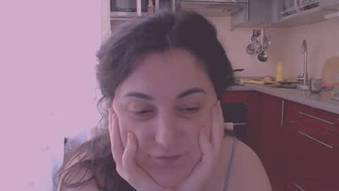 Snapshot of liahsofty chatting on June 26, 2026, 4:22 pm miss Lia colection for travel online show from June 26, 2026, 4:22 pm