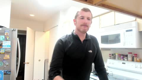 Snapshot of liam_1985 chatting on January 11, 2025, 11:13 pm Liam online show from January 11, 2025, 11:13 pm