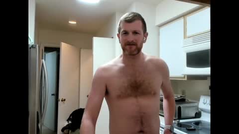 Snapshot of liam_1985 chatting on March 1, 2025, 12:50 am Liam online show from March 1, 2025, 12:50 am