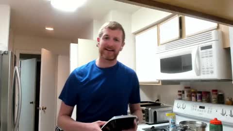 Snapshot of liam_1985 chatting on March 6, 2025, 1:58 am Liam online show from March 6, 2025, 1:58 am