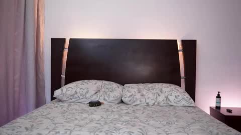 Liam online show from March 12, 2025, 4:02 pm