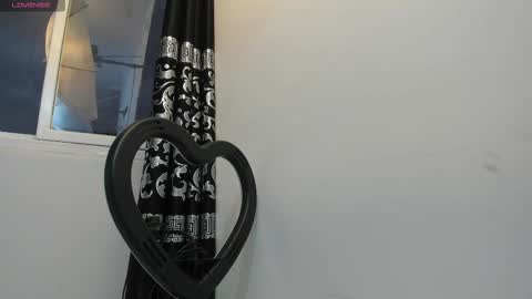 LIAM KLEIN online show from February 25, 2025, 11:19 am