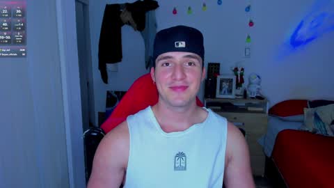 Snapshot of liam_oficial chatting on December 7, 2024, 8:22 am liam online show from December 7, 2024, 8:22 am