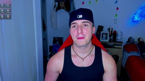 Snapshot of liam_oficial chatting on December 16, 2024, 4:55 am liam online show from December 16, 2024, 4:55 am