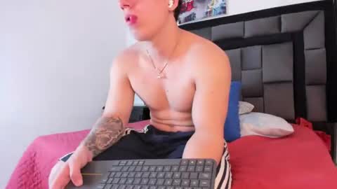 Call me Lian online show from July 25, 2026, 2:14 pm