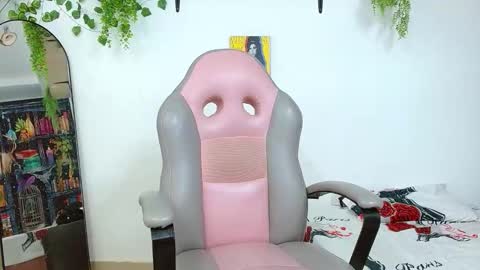 Snapshot of liam_xul chatting on September 15, 2025, 6:08 pm liamxul online show from September 15, 2025, 6:08 pm