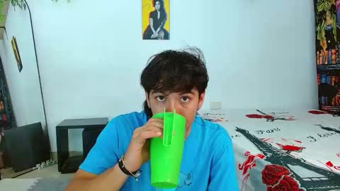 Snapshot of liam_xul chatting on September 30, 2025, 6:46 pm liamxul online show from September 30, 2025, 6:46 pm