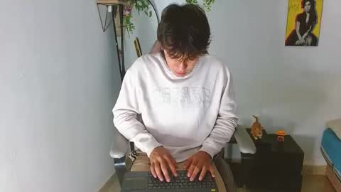 liamxul online show from October 28, 2025, 9:17 pm