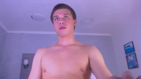 liam_york online show from December 15, 2025, 8:07 am