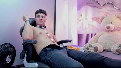 liamcardona online show from September 16, 2025, 2:45 am