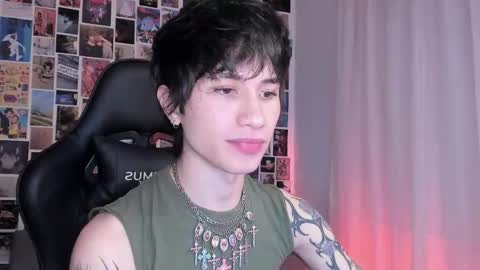 Liam online show from March 5, 2025, 4:24 am