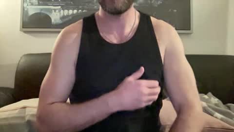 Snapshot of liamnilod chatting on December 17, 2025, 8:37 pm Chris online show from December 17, 2025, 8:37 pm