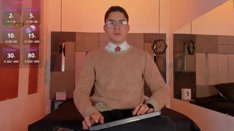 Snapshot of liamnovak chatting on December 2, 2025, 11:37 am Liam online show from December 2, 2025, 11:37 am