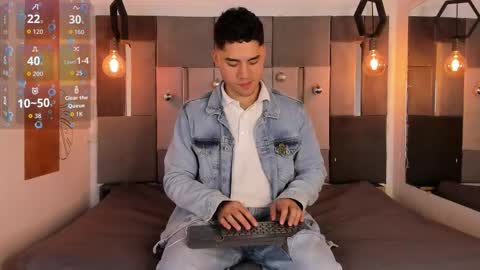 Liam online show from December 20, 2025, 11:50 am