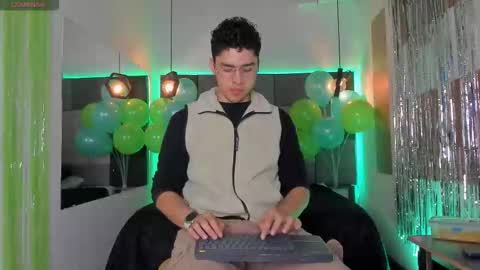 Liam online show from March 16, 2026, 1:04 pm