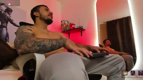 Snapshot of liamreigns_ chatting on July 2, 2026, 5:02 am liam online show from July 2, 2026, 5:02 am