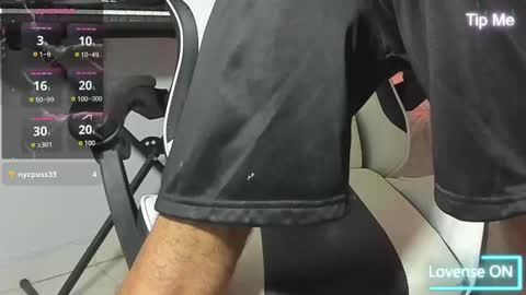 Snapshot of liamtrevor chatting on February 6, 2025, 6:56 pm liamtrevor online show from February 6, 2025, 6:56 pm